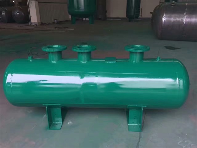 沁阳沁阳沁阳蒸汽分气缸1.jpeg